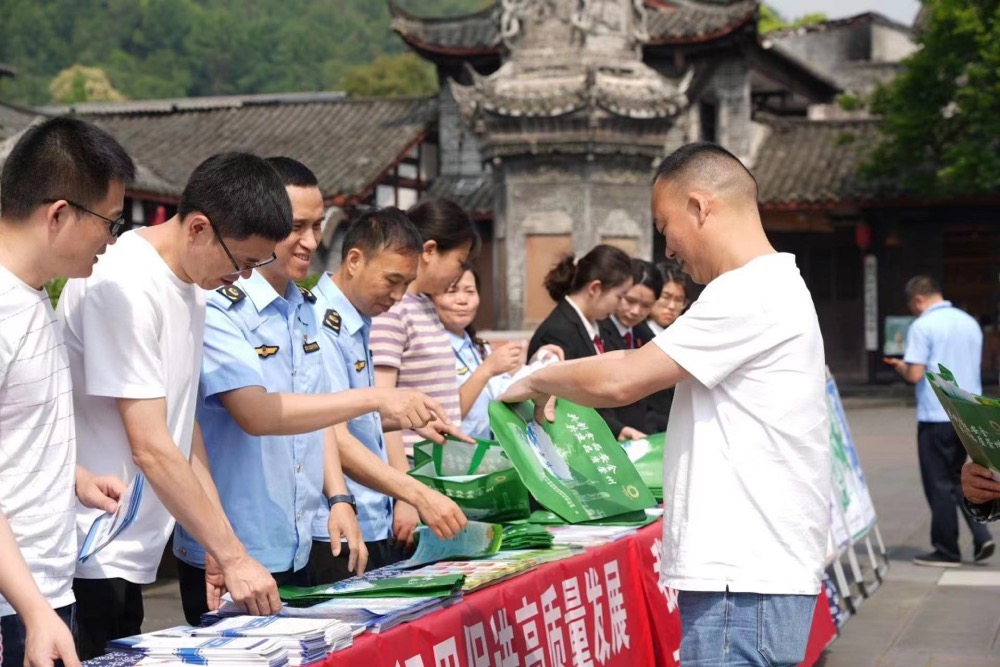 1714294654924551.png image.png